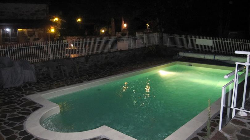 Le Clos de Banes - Chambres d'hotes et camping Aveyron