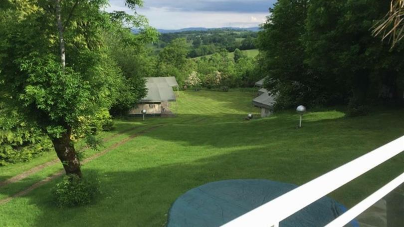 Le Clos de Banes - Chambres d'hotes et camping Aveyron