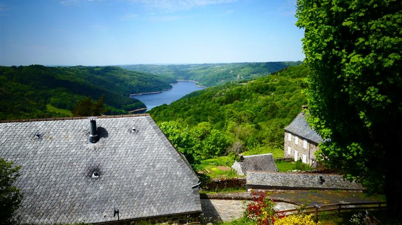 Le Clos de Banes - Chambres d'hotes et camping Aveyron