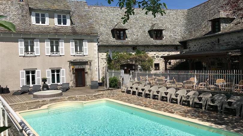 Le Clos de Banes - Chambres d'hotes et camping Aveyron