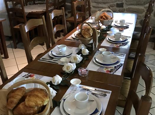 Le Clos de Banes - Chambres d'hotes et camping Aveyron