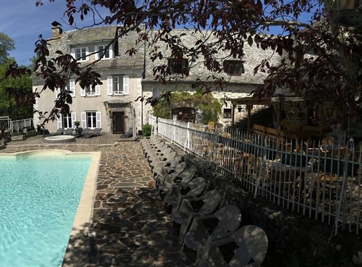Le Clos de Banes - Chambres d'hotes et camping Aveyron