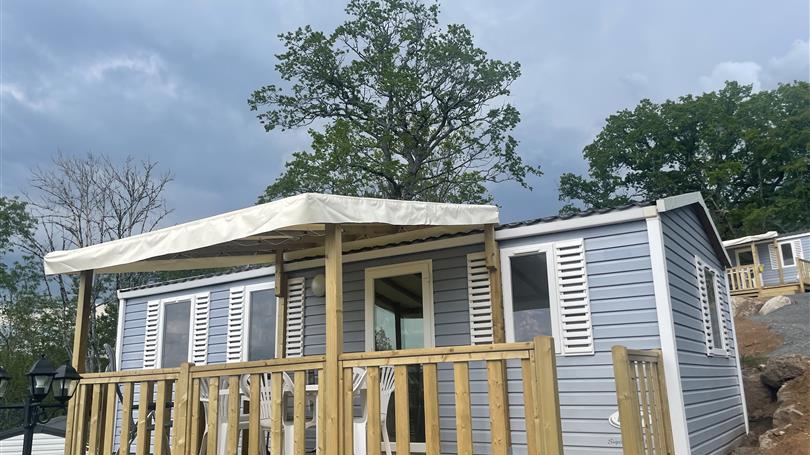 Le Clos de Banes - Chambres d'hotes et camping Aveyron